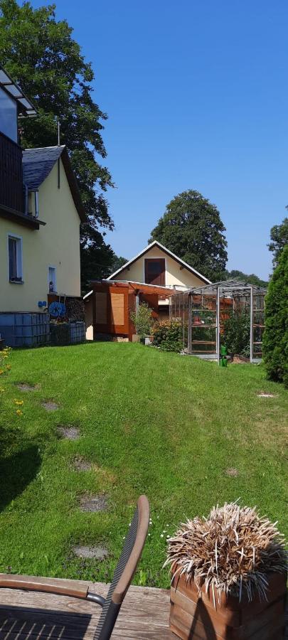Fewo Zur Alten Schule Weckersdorf ภายนอก รูปภาพ